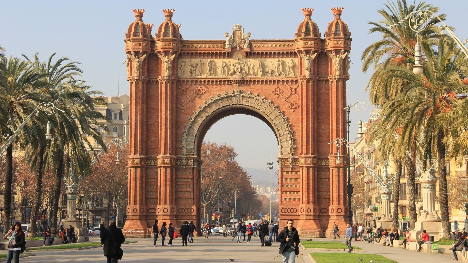 lager lavendel genert Top 10 ting at vide, før du studerer i Barcelona ⋆ Study Abroad Guide