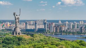 Studiind în Ucraina: Top Unis, taxe de școlarizare și multe altele